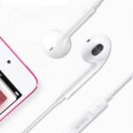WIWU EARBUDS 302 I-PHONE EARBUDS WITH LIGHTNING CONNECTOR - Image 2
